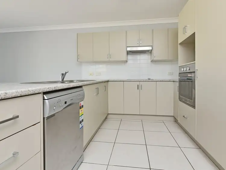 Fourth view of Homely semi-detached listing, 1/74 Wattle Ponds Road, Singleton NSW 2330