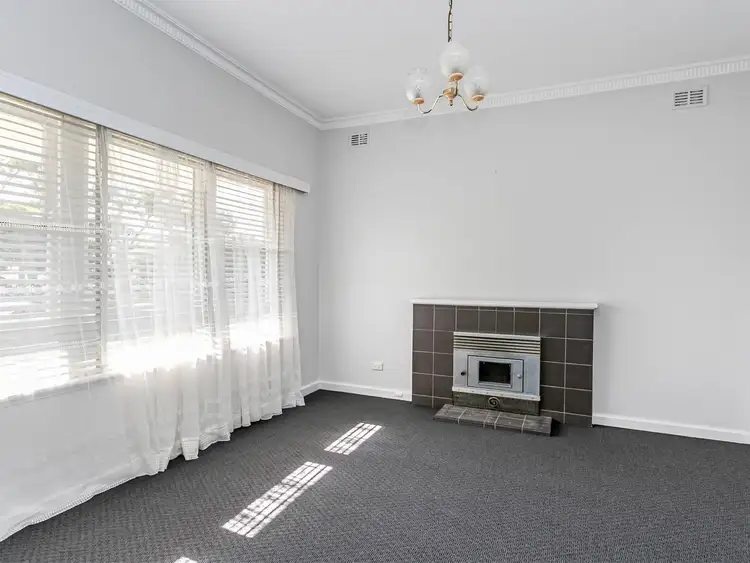 21 Clark Terrace, Seaton SA 5023