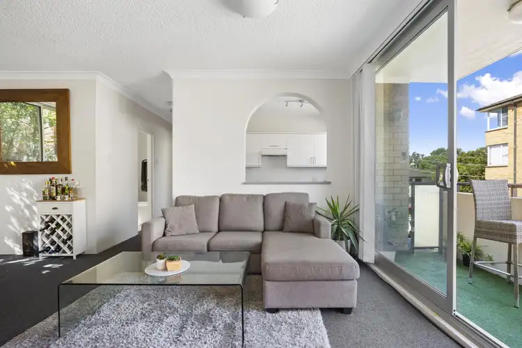 2/24 Warners Avenue, North Bondi NSW 2026