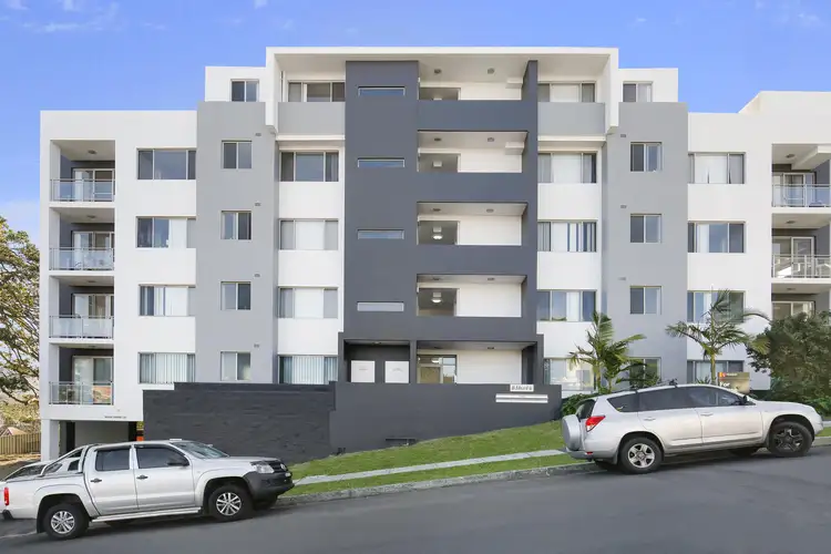 Main view of Homely unit listing, 6/18 Edward Street, Wollongong NSW 2500