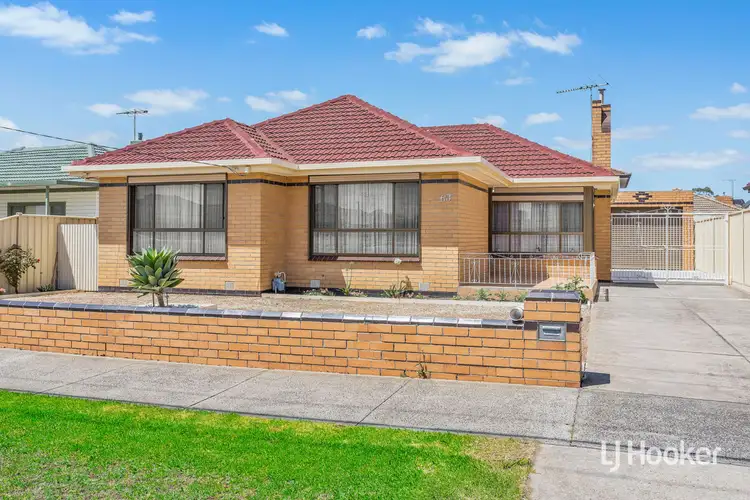63 Warwick Road, Sunshine North VIC 3020