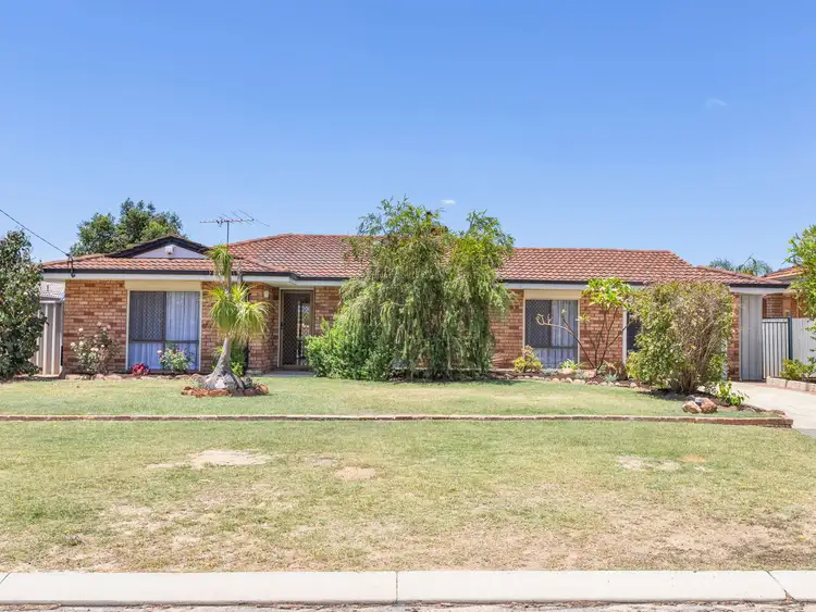 14 Sapling Way, Camillo WA 6111