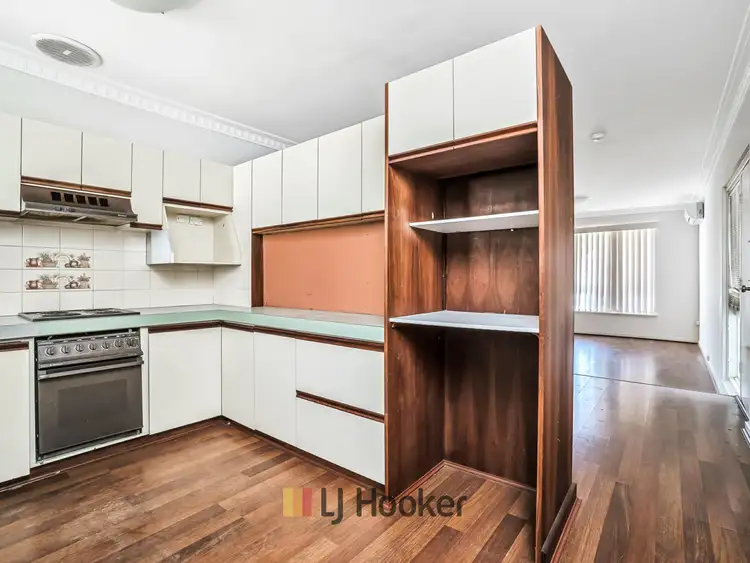 Fourth view of Homely semi-detached listing, 530B Morley Dr, Morley WA 6062