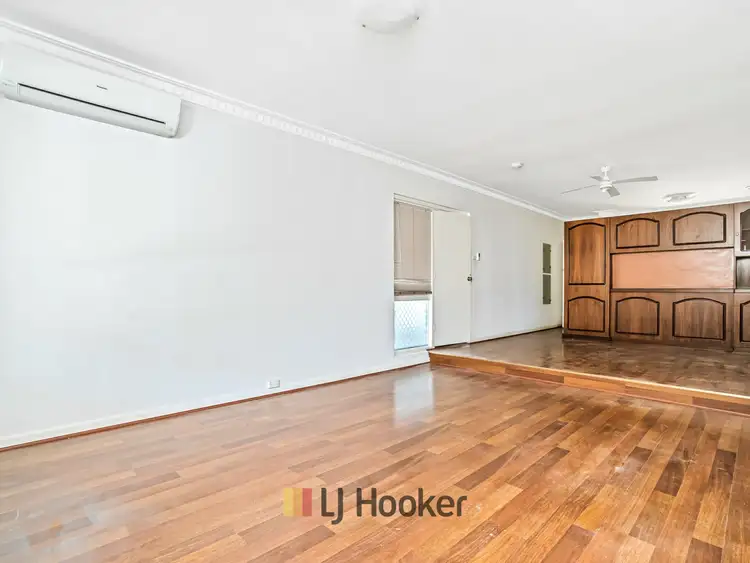 Seventh view of Homely semi-detached listing, 530B Morley Dr, Morley WA 6062