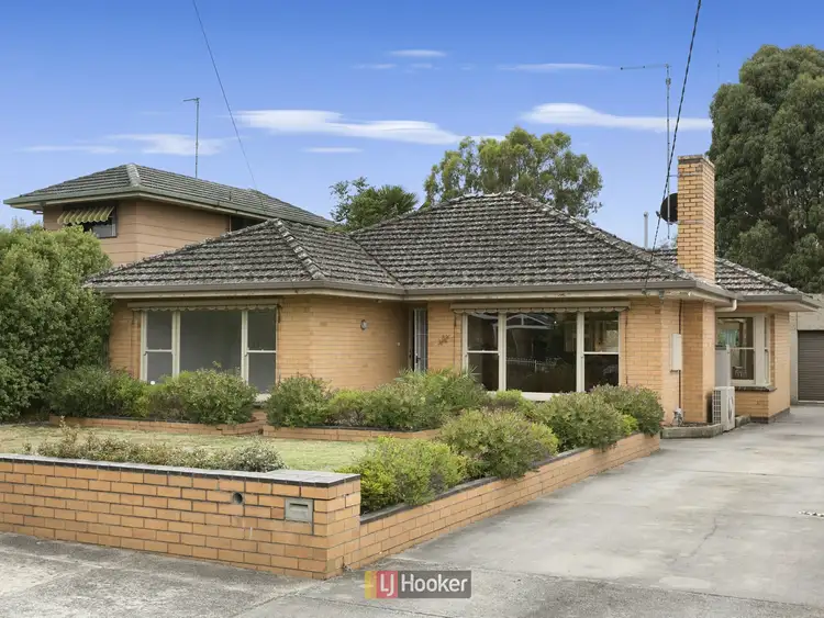 4 Quamby Avenue, Colac VIC 3250