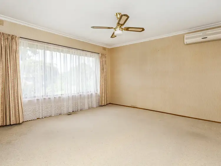 Sixth view of Homely house listing, 3 Oswin Court, Kilsyth VIC 3137