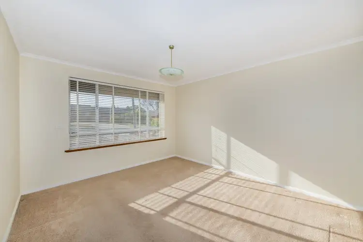 Sixth view of Homely house listing, 33 Ingelside Road, Queanbeyan NSW 2620