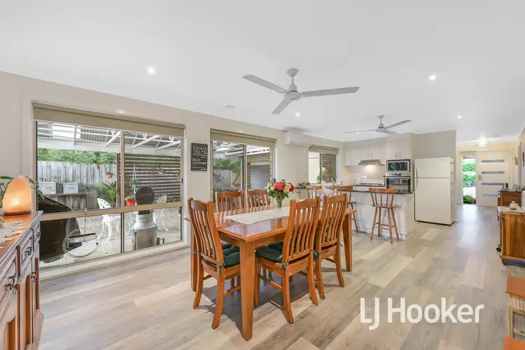 Fifth view of Homely house listing, 5 Park Vista, Drouin VIC 3818