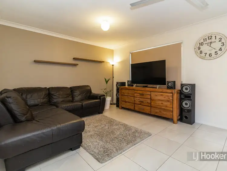 Sixth view of Homely house listing, 5 Bingeringo Place, Forest Lake QLD 4078