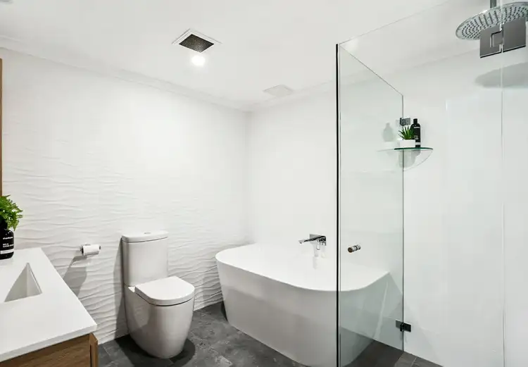 Seventh view of Homely apartment listing, 2/10 Lagoon Street, Narrabeen NSW 2101