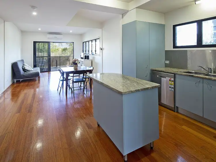 Main view of Homely townhouse listing, 4/10 Cronin Street, Annerley QLD 4103