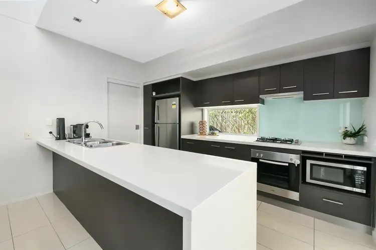 Fifth view of Homely townhouse listing, 2/99 Ashby Street, Fairfield QLD 4103