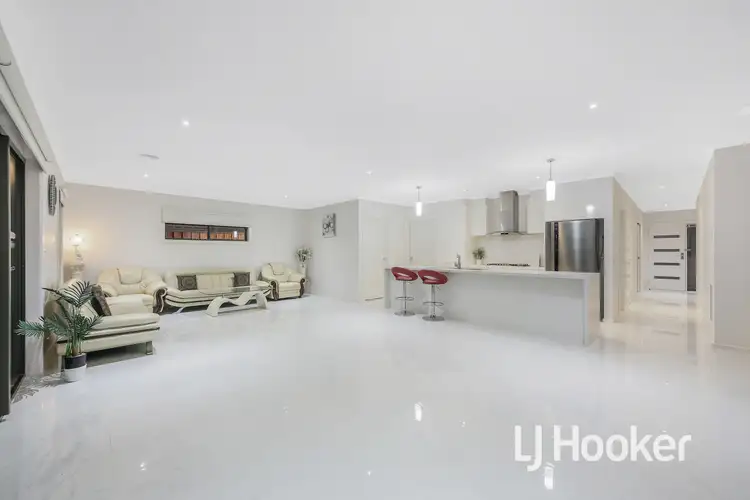 Fourth view of Homely house listing, 18 Kate Avenue, Hampton Park VIC 3976