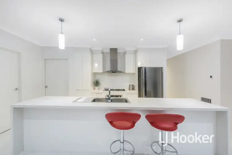 Fifth view of Homely house listing, 18 Kate Avenue, Hampton Park VIC 3976