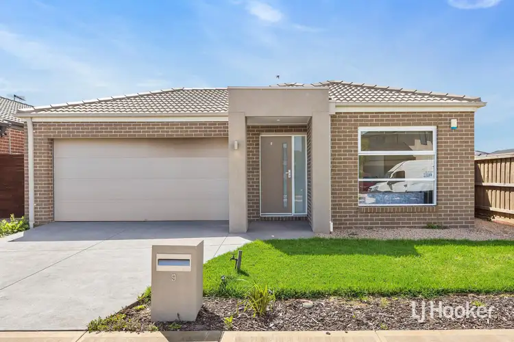 9 Walgett Street, Point Cook VIC 3030