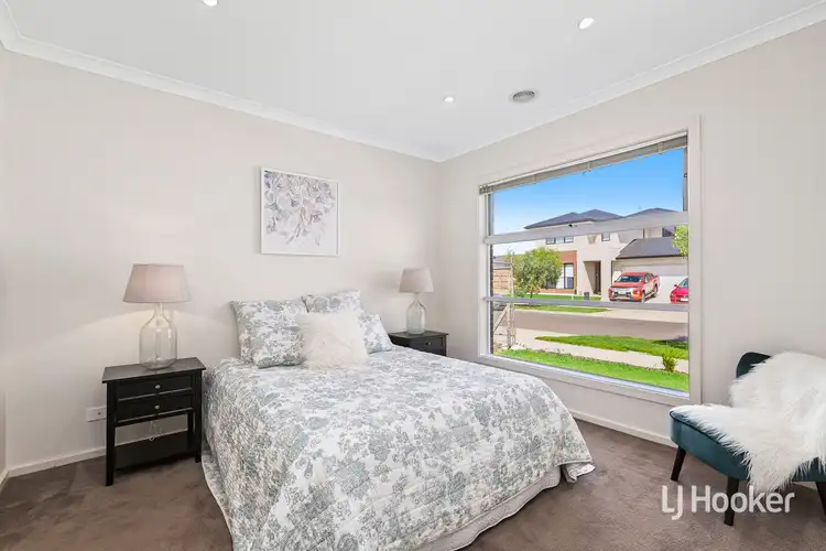 Sixth view of Homely house listing, 9 Walgett Street, Point Cook VIC 3030