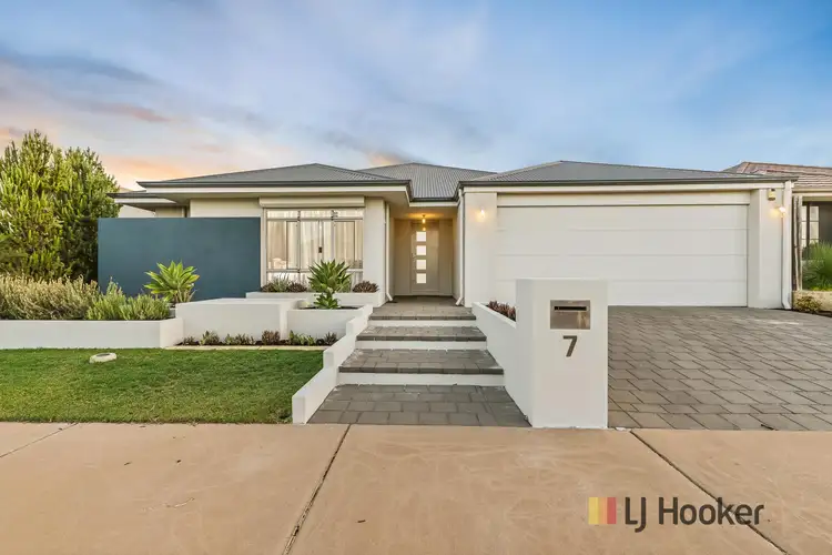 7 Riverland Drive, Ellenbrook WA 6069