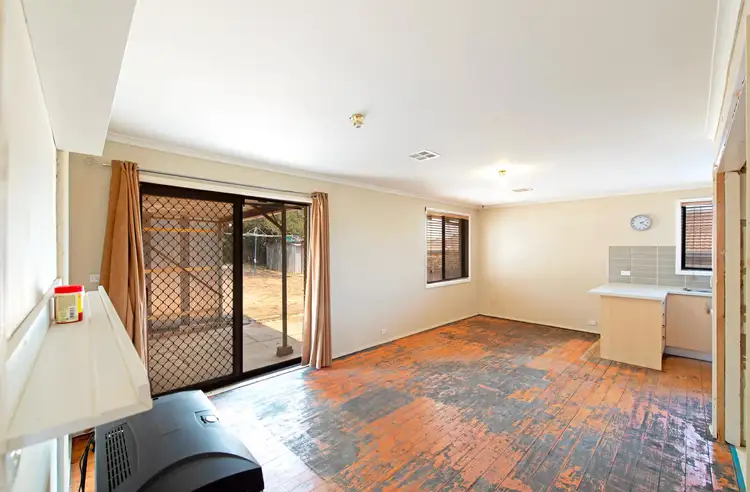 Sixth view of Homely house listing, 1 Crago Place, Macgregor ACT 2615