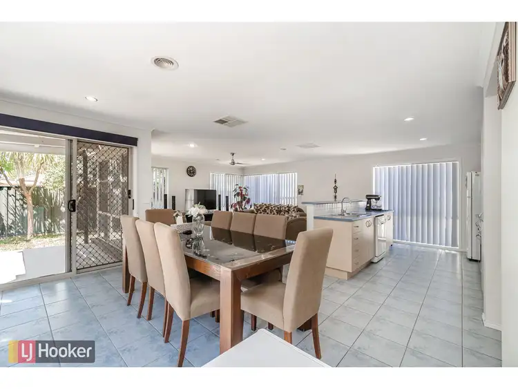 Sixth view of Homely house listing, 6 Crouch Court, Roxburgh Park VIC 3064