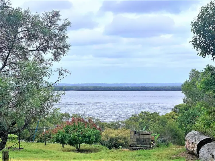 45 deenya parade, Russell Island QLD 4184