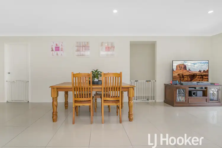 Sixth view of Homely house listing, 122 William Thwaites Boulevard, Cranbourne North VIC 3977