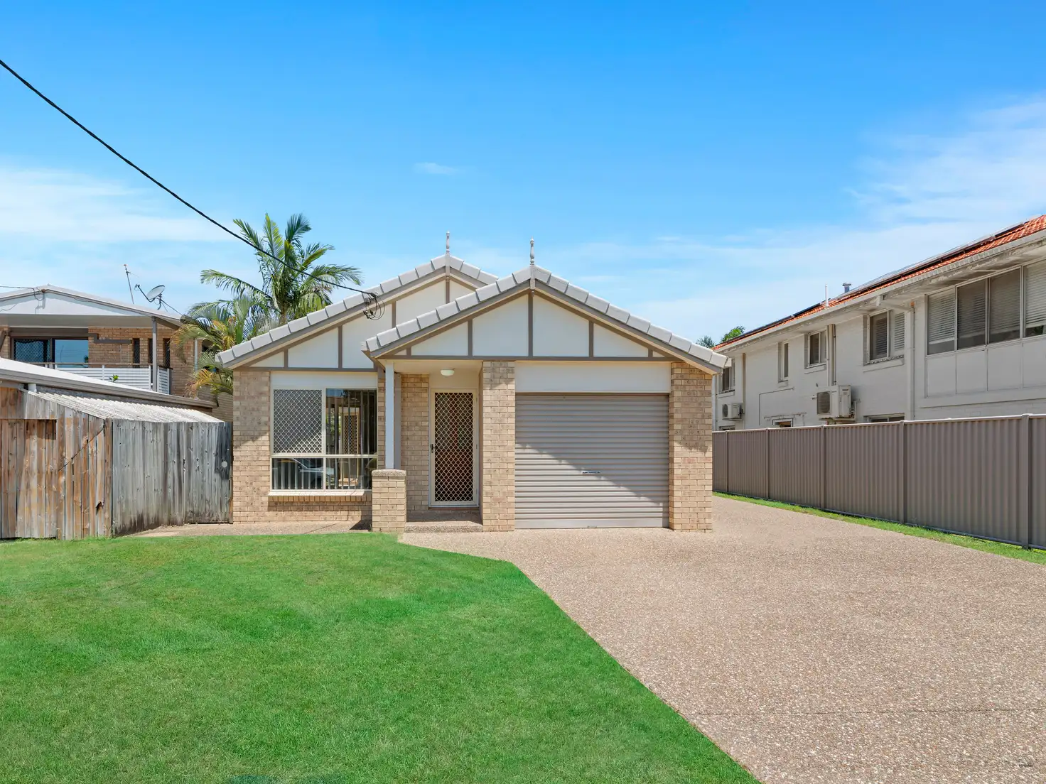 Main view of Homely semi-detached listing, 1/28 Fifth Avenue, Palm Beach QLD 4221