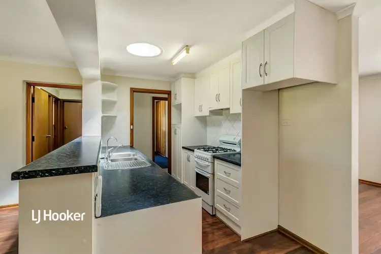 Fifth view of Homely house listing, 2 Minerva Crescent, Modbury Heights SA 5092