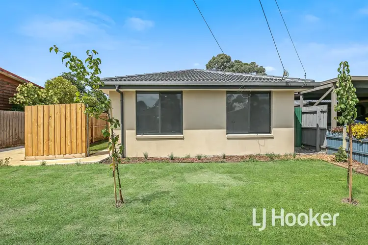 1/22 Dearing Avenue, Cranbourne VIC 3977