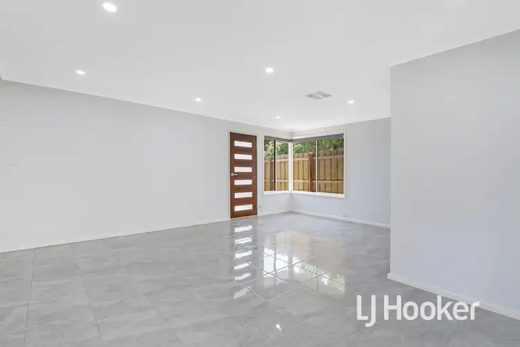 Seventh view of Homely unit listing, 1/22 Dearing Avenue, Cranbourne VIC 3977