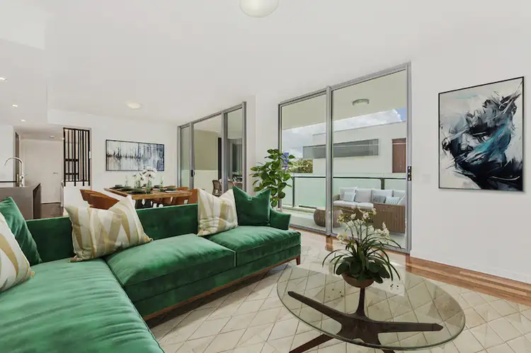 3/39 Depper Street, St Lucia QLD 4067