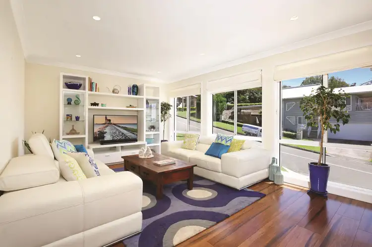 Third view of Homely house listing, 2 Spring Street, Mount Keira NSW 2500