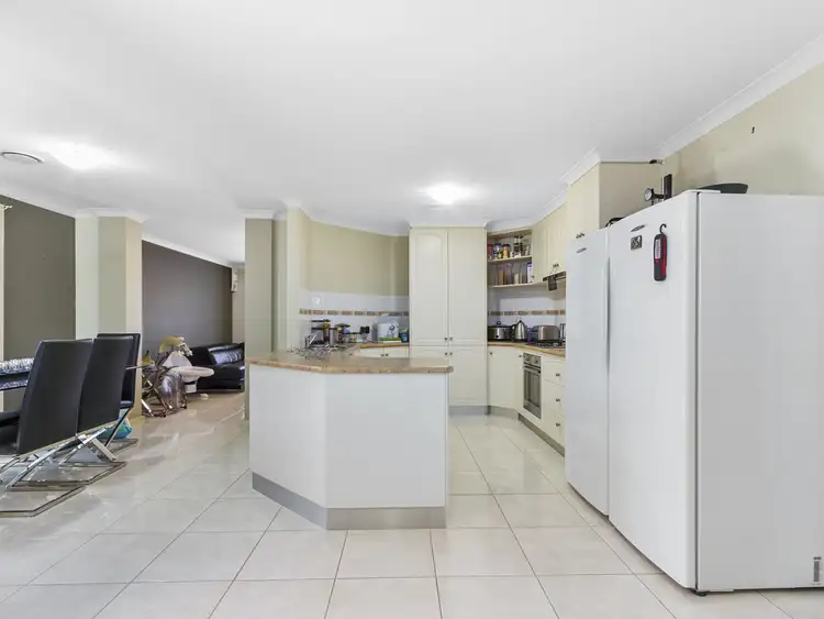 Fifth view of Homely house listing, 2 Widdis Place, Traralgon VIC 3844