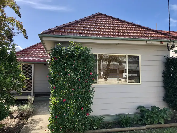 5 Kahibah Road, Waratah NSW 2298
