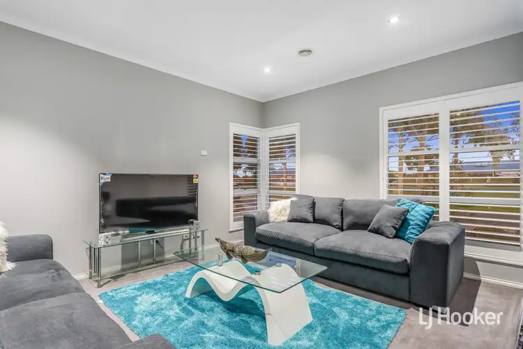Sixth view of Homely house listing, 14 Violet Way, Point Cook VIC 3030