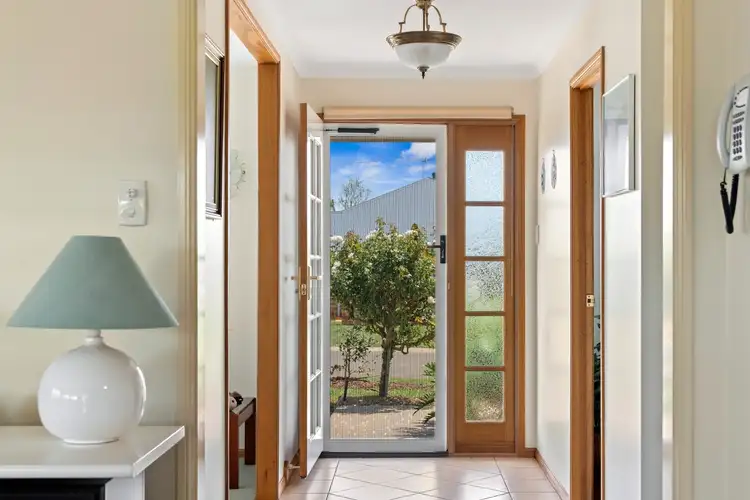 Third view of Homely house listing, 2 Degan Court, Highfields QLD 4352