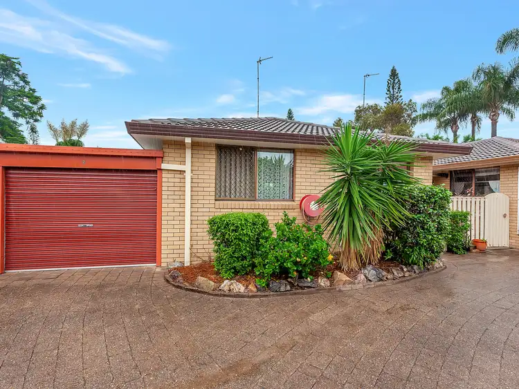 Second view of Homely unit listing, 7/16 Christina Court, Mermaid Waters QLD 4218