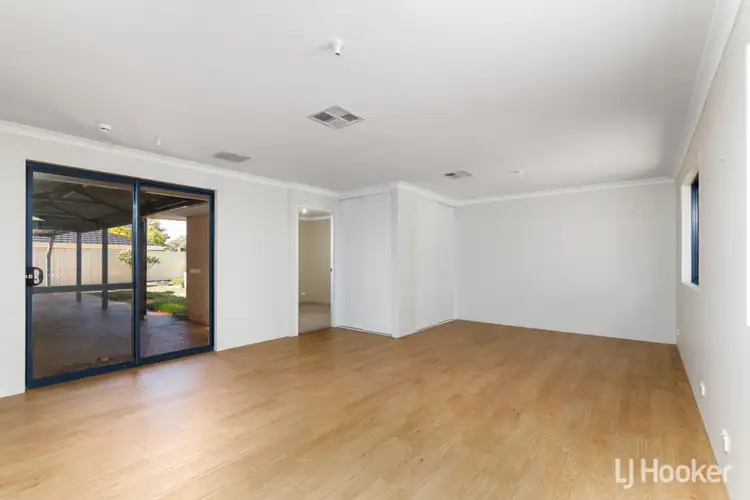 Seventh view of Homely house listing, 4 Bergersen Court, Carey Park WA 6230