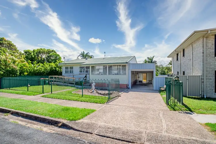 57 Deakin Avenue, Southport QLD 4215