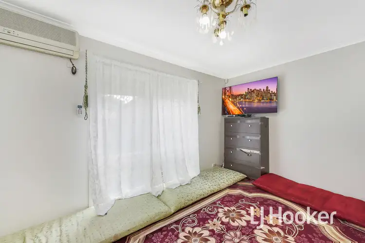 Fourth view of Homely house listing, 5 Girvan Circuit, Endeavour Hills VIC 3802