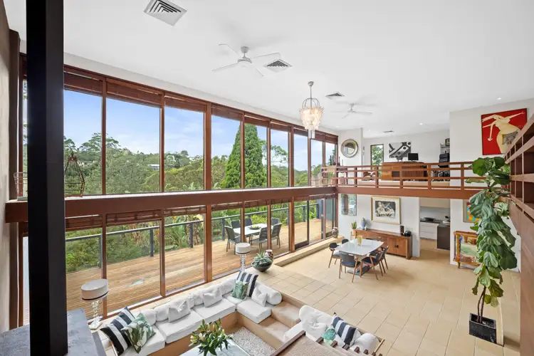 299 Eastern Valley Way, Middle Cove NSW 2068