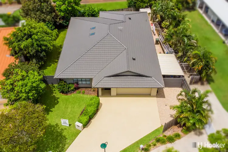 4 Mast Court, Redland Bay QLD 4165
