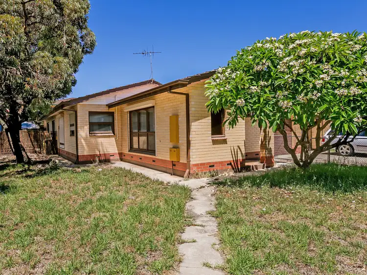 Main view of Homely unit listing, 1/10 First Avenue, Seaton SA 5023