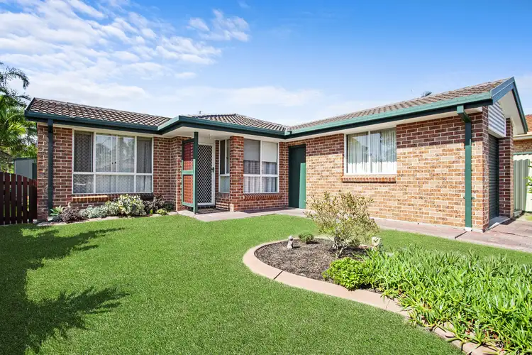 4 Everitt Place, Watanobbi NSW 2259