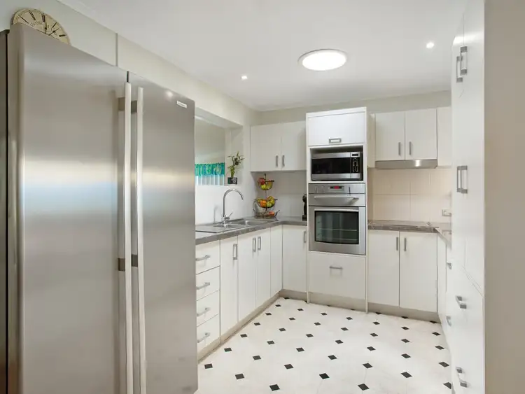 Sixth view of Homely house listing, 1/12 Sarath Street, Mudgeeraba QLD 4213