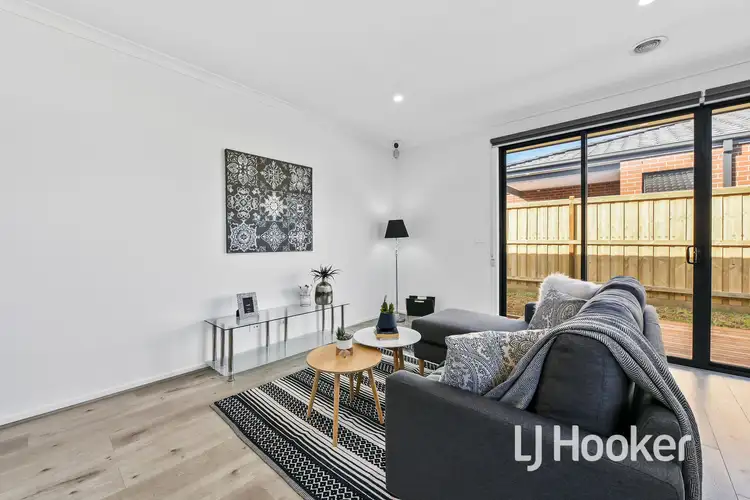 Fifth view of Homely house listing, 21 Abayo Crescent, Cranbourne South VIC 3977