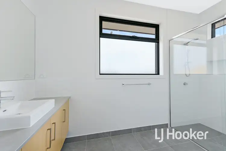 Seventh view of Homely house listing, 15 Lefrant Way, Cranbourne South VIC 3977