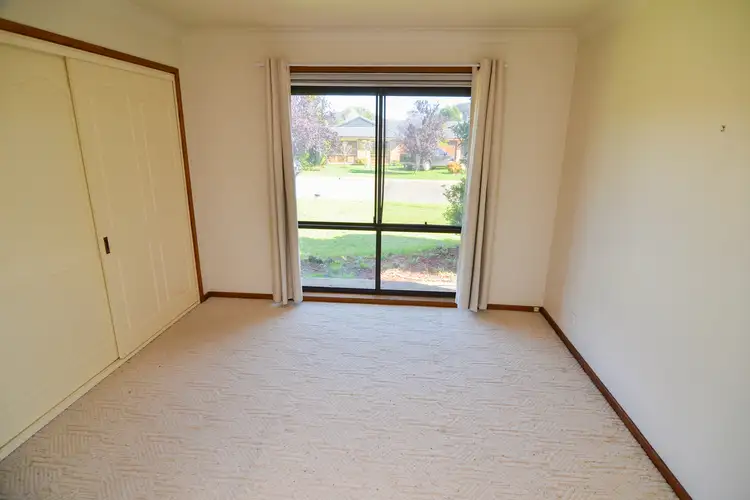Sixth view of Homely house listing, 28 Chivers Close, Lithgow NSW 2790