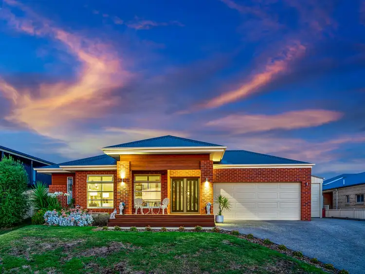 Second view of Homely house listing, 41 Myrtle Street, Alexandra VIC 3714