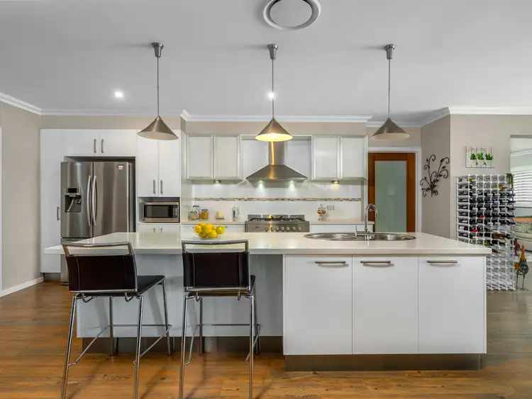 Fourth view of Homely house listing, 41 Myrtle Street, Alexandra VIC 3714