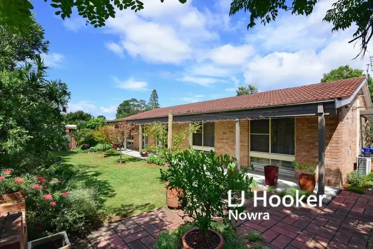 63 Cambewarra Road, Bomaderry NSW 2541